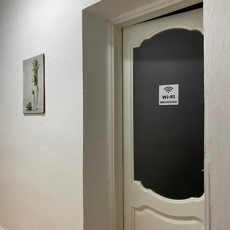 Main Brryli Apartment Tirana